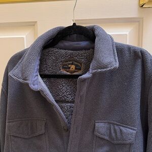 Freedom Foundry Men’s Gray Sherpa-Lined Shirt Jacket